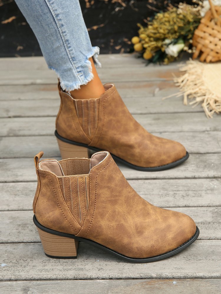 European And American Plus Size Pointed Chunky Heel Martin Boots Women