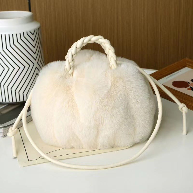 Plush Versatile Handbag Women's Pleated Cloud Bag